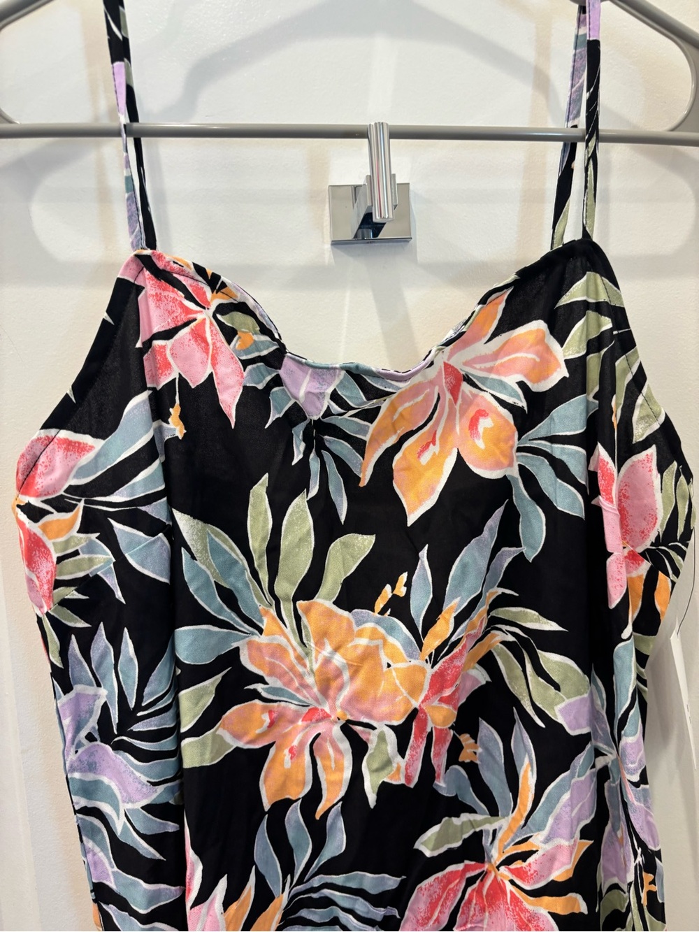 NWT Billabong Black Floral Slip Dress with Pink & Peach Blooms- L - Picture 3 of 10